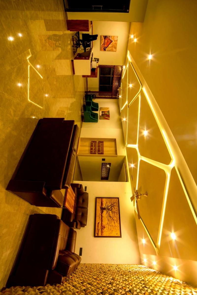 The Bliss Hotel - Housity