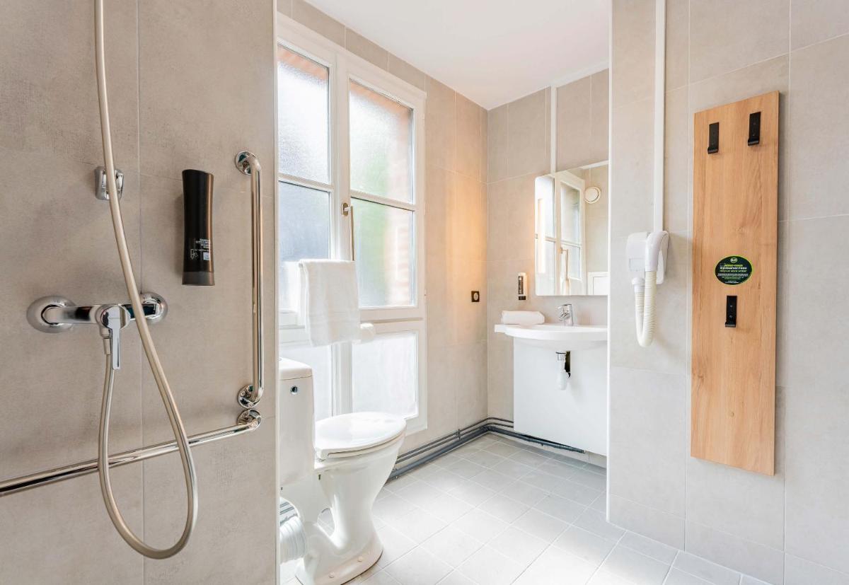 B&B HOTEL Arras Centre Les Places - Housity