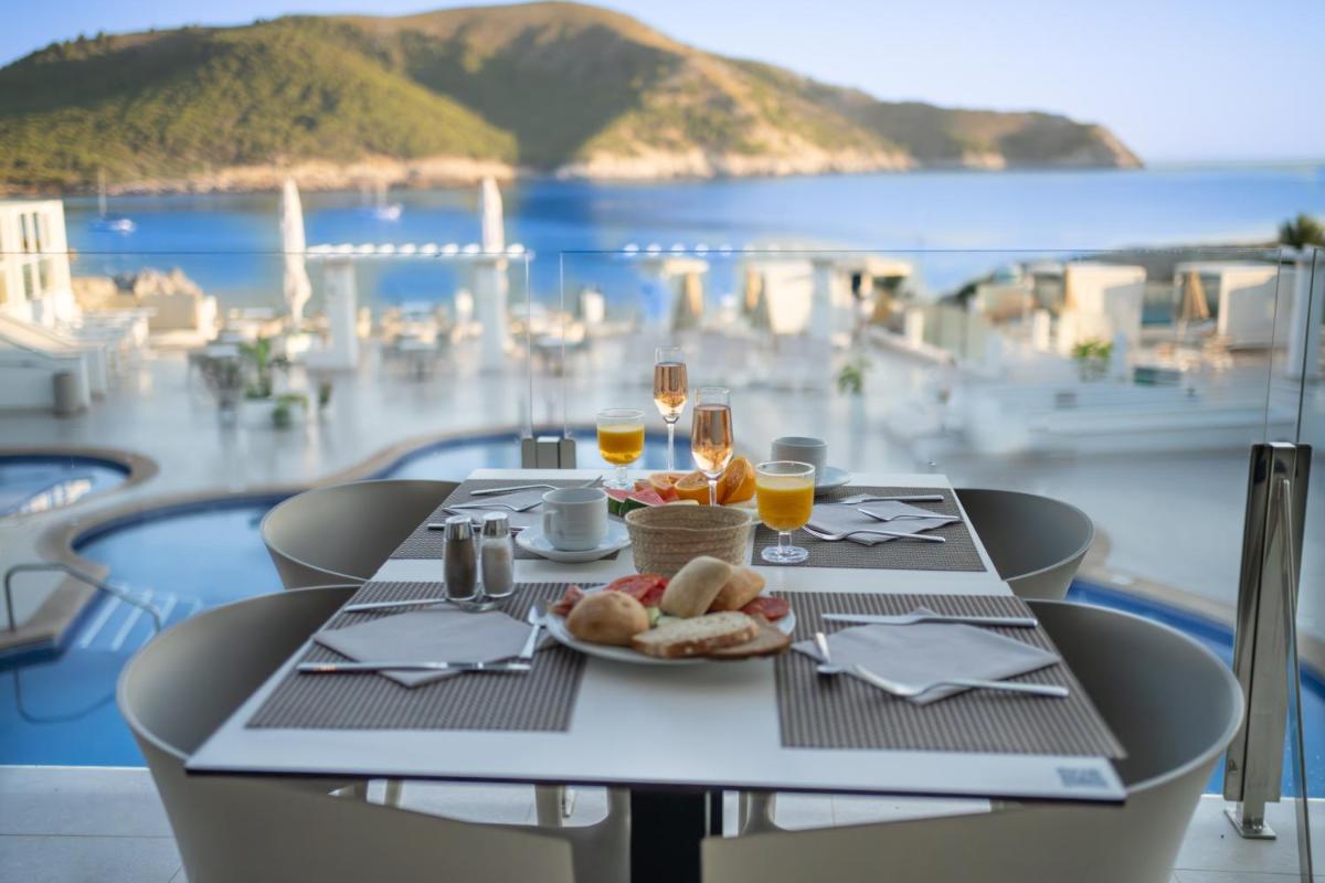 Paisaje cerca de este hotel