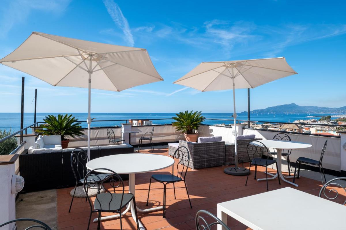 Gian Paul Hotel - Housity