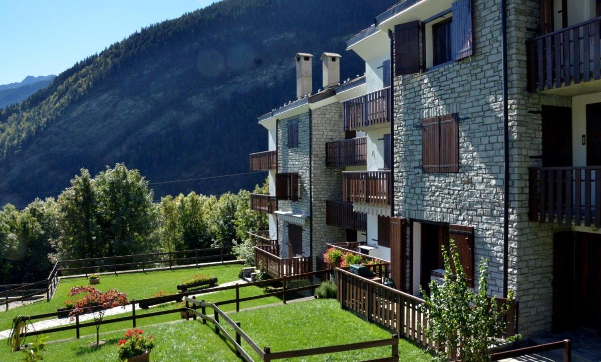 Mont Blanc Apartment Morgex - Housity