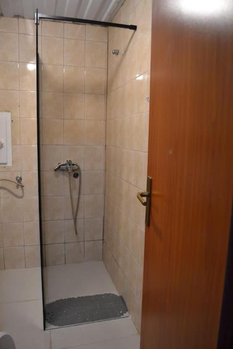 Una Apartment Cetinje - Housity
