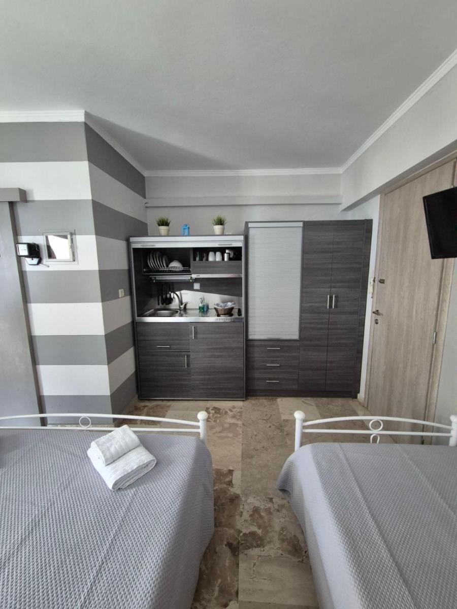 Drossinos Studios - Housity