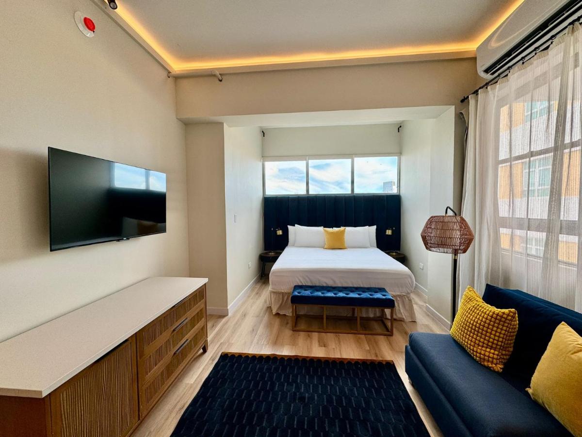Metro Art Hotel - Hizvo