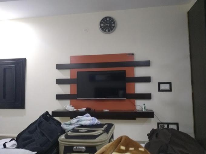 Hotel La Flora - Housity