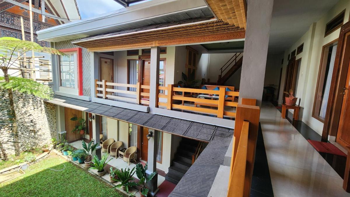 Toraja Banua Hotel - Housity