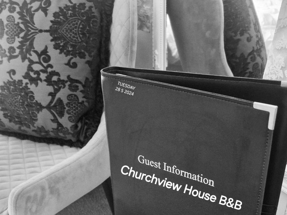 Church View House - Housity