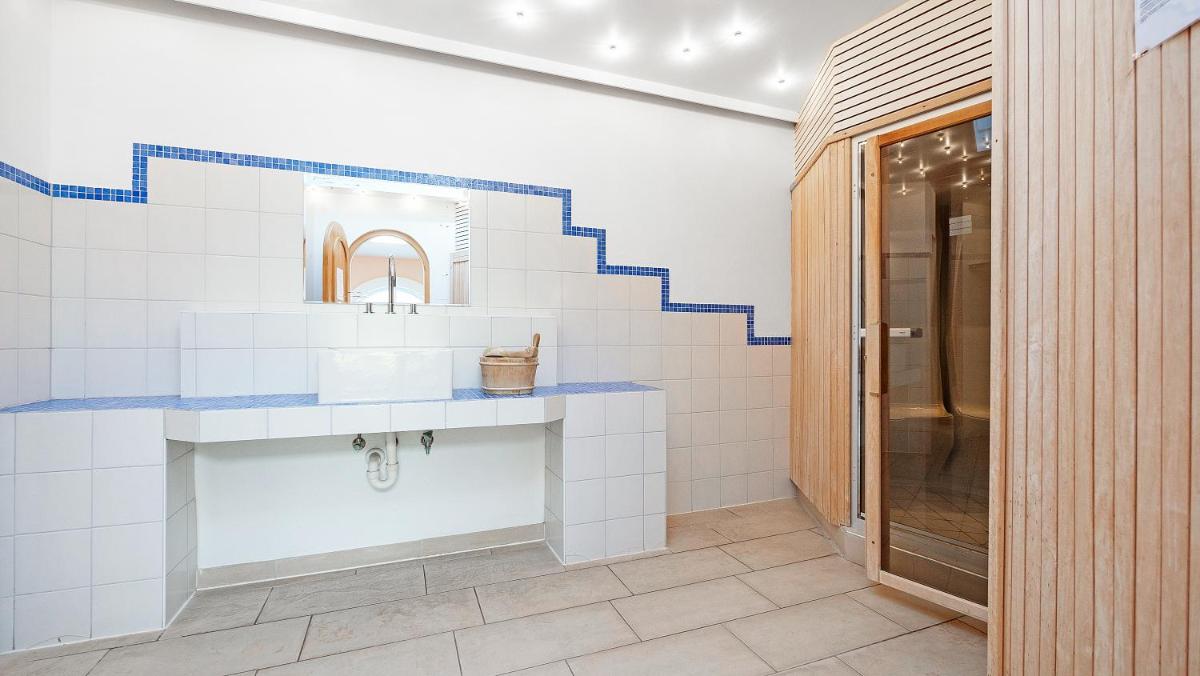 Salle de bains dans l'établissement Résidence les Tourelles