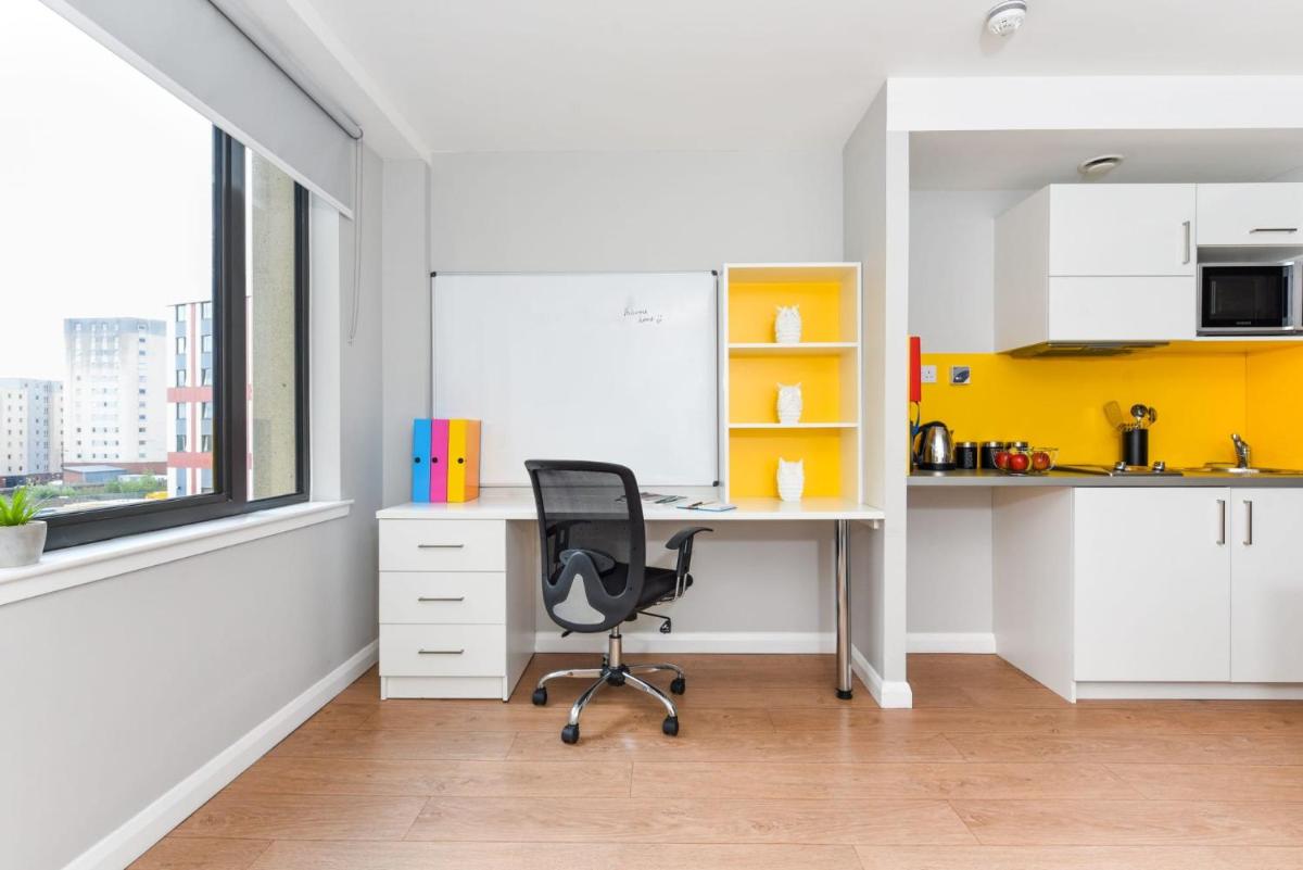 Stunning Cityscape Studios Your Urban Living in Glasgow - Housity