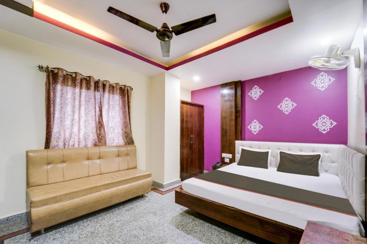Collection O Gitanjali & Restaurant - Housity