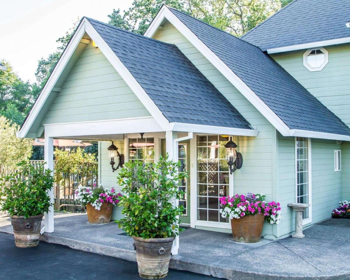 Baechtel Creek Inn, Ascend Hotel Collection - Housity