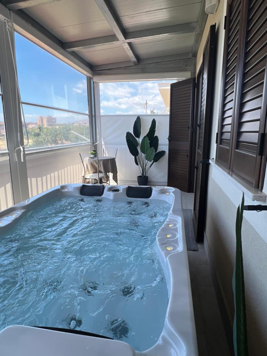 VISTAMARE beach garden relax - Housity