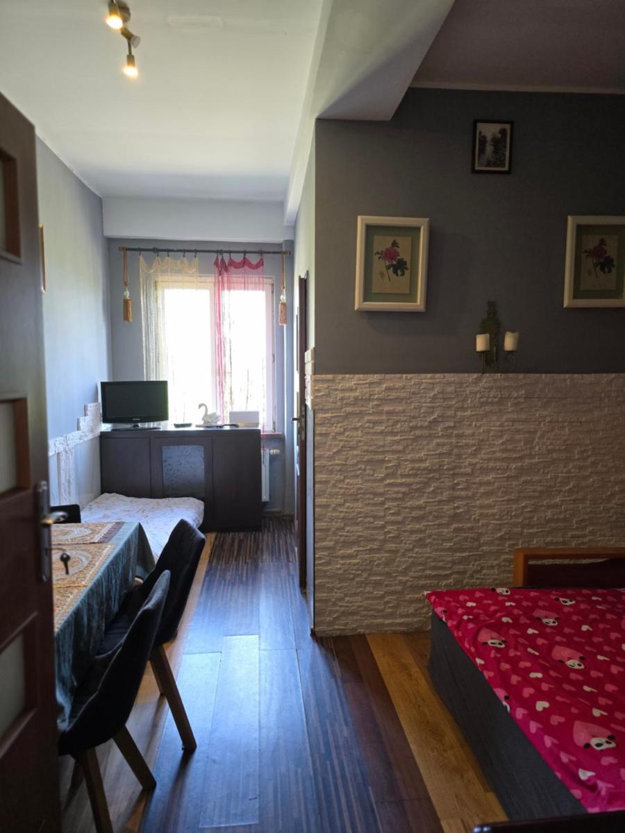 Hostel Apollo - Housity