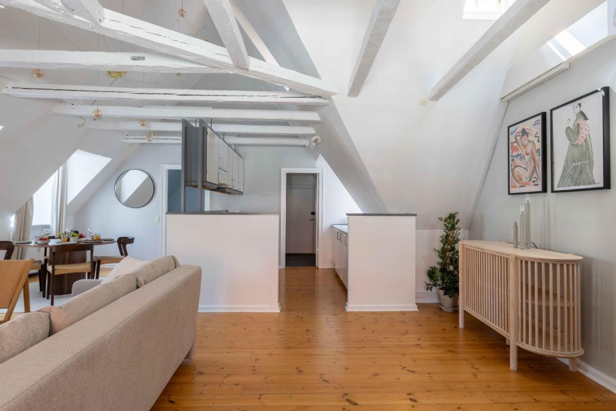 Unique Apartment w Exposed Beams Next to Tivoli - Housity