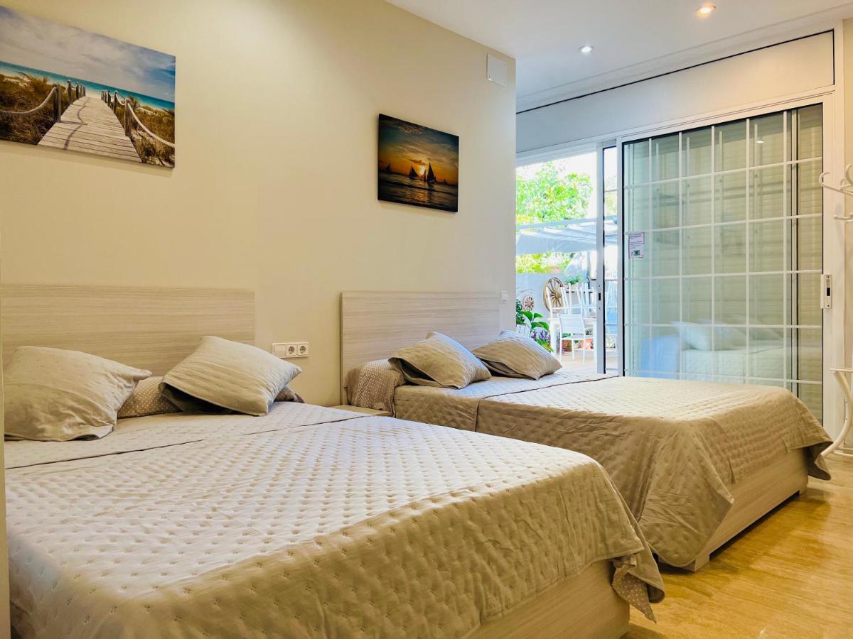 Apartamentos Playa - Housity
