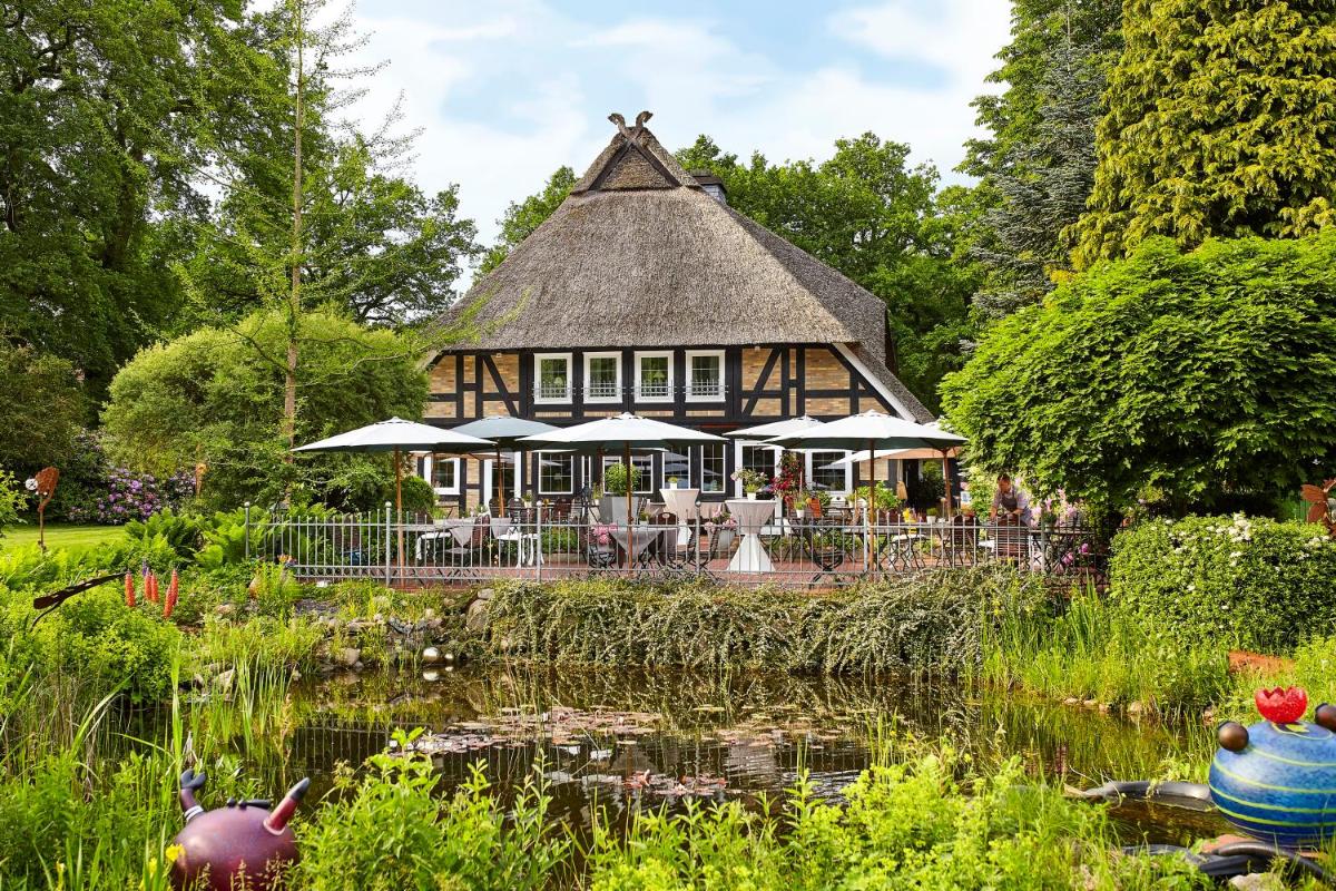 Romantik Hotel Köllners Landhaus - Housity