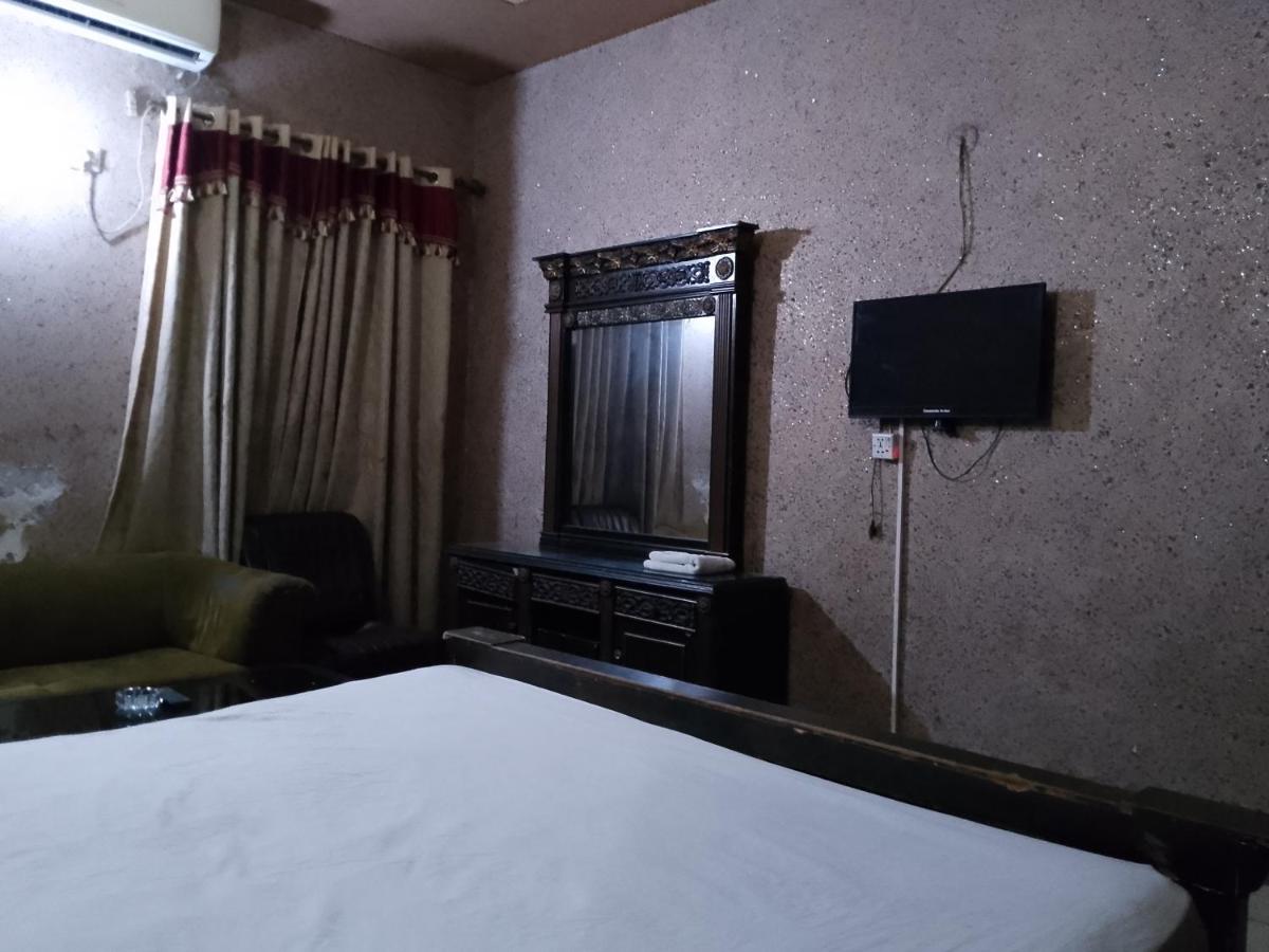 Moon Soon Hotel - Housity