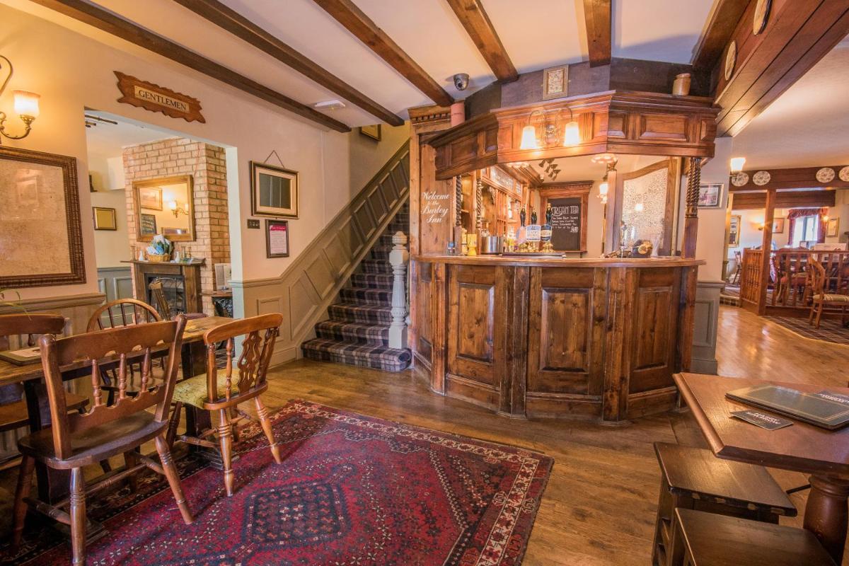 The Burley Inn - Housity