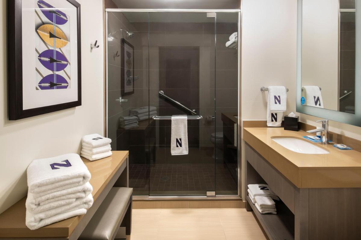 Hyatt House Chicago/Evanston - Housity