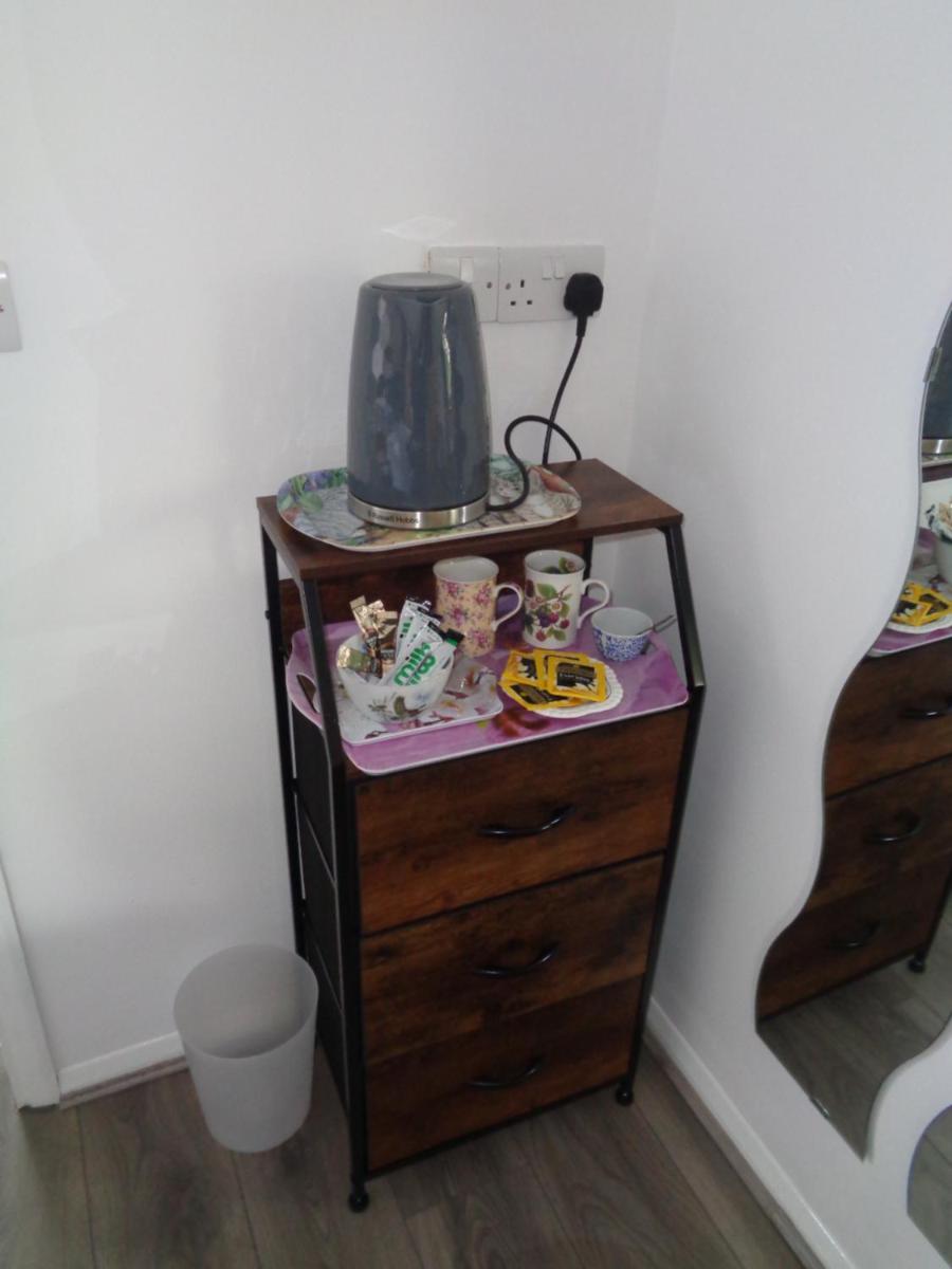 Blue Room Double en suite - Cambridgeshire - Housity