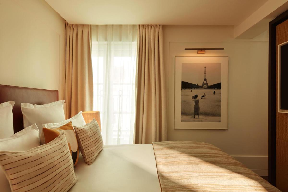Un ou plusieurs lits dans un hébergement de l'établissement Hotel La Villa Saint Germain Des Prés