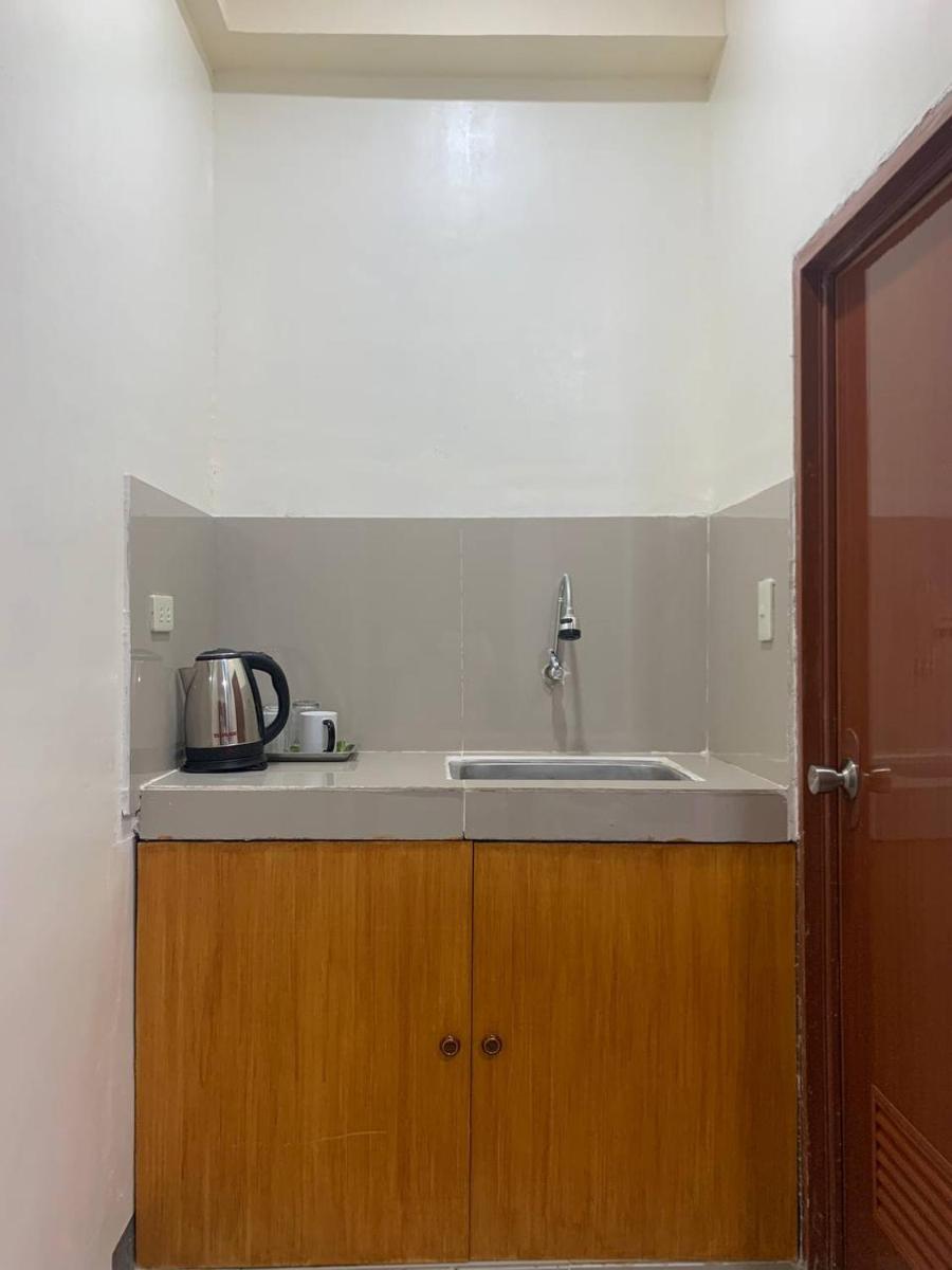 Llaguno City Inn - Housity