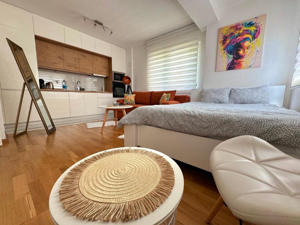 Afrika Apartment - Housity
