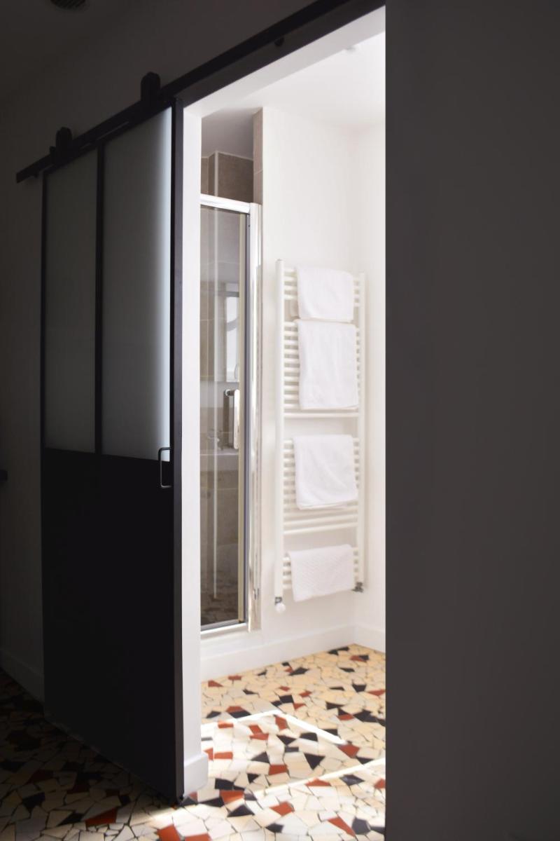 Suitetrails - SweetHomeVersailles brand new flat 5mn walk from the Palace