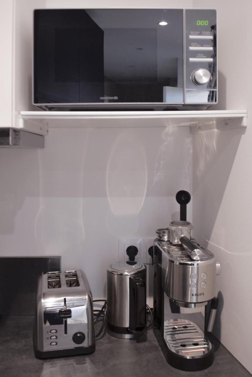 Suitetrails - SweetHomeVersailles brand new flat 5mn walk from the Palace