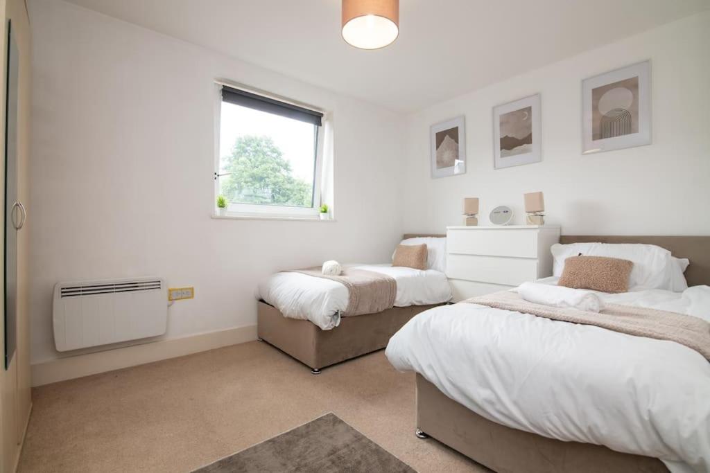 Casa Grey Home Away From Home - Housity