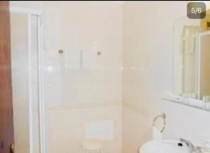 Accomodation Lagos Rooms - Housity