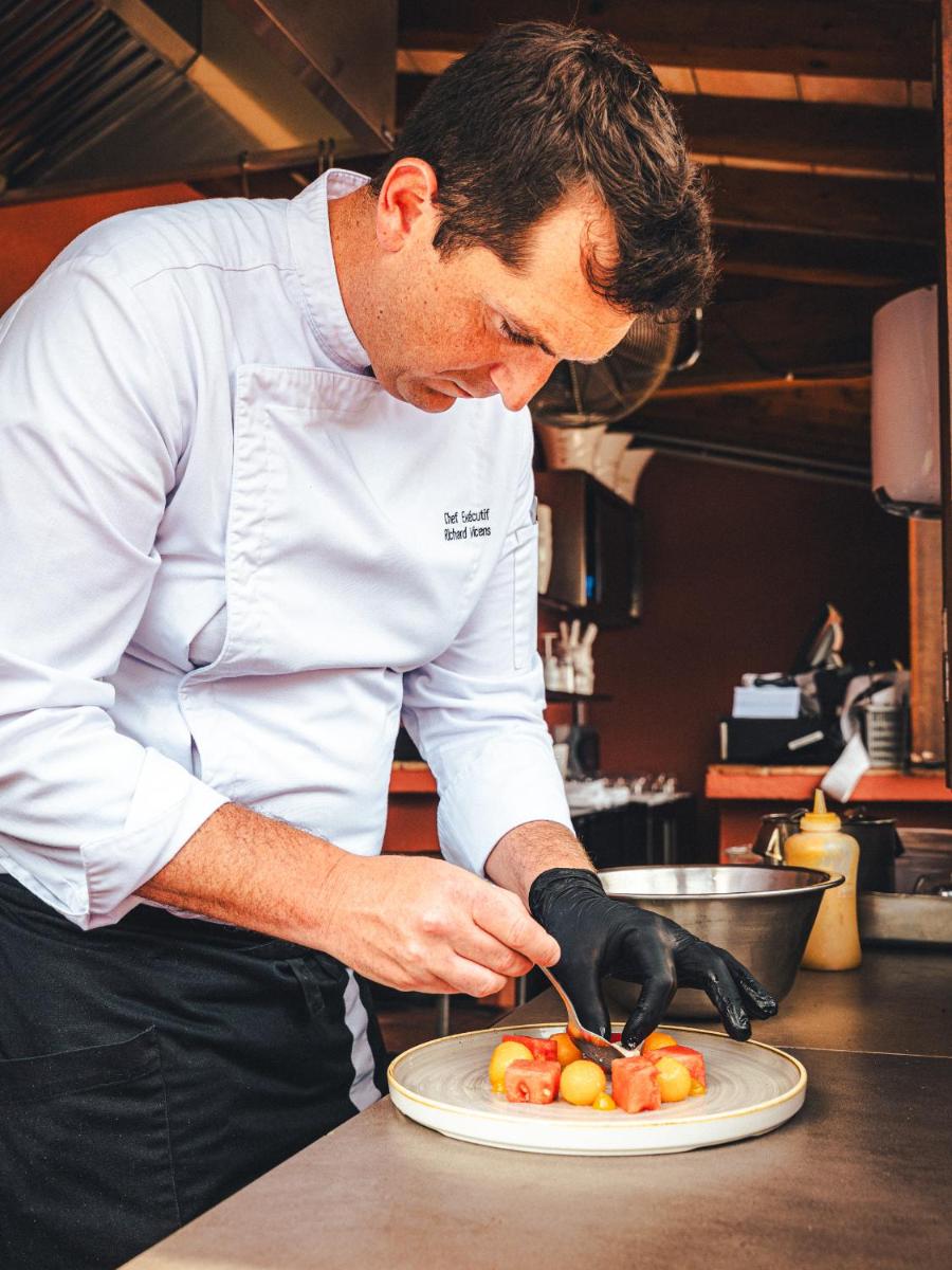 Nourriture dans l'hôtel ou à proximité
