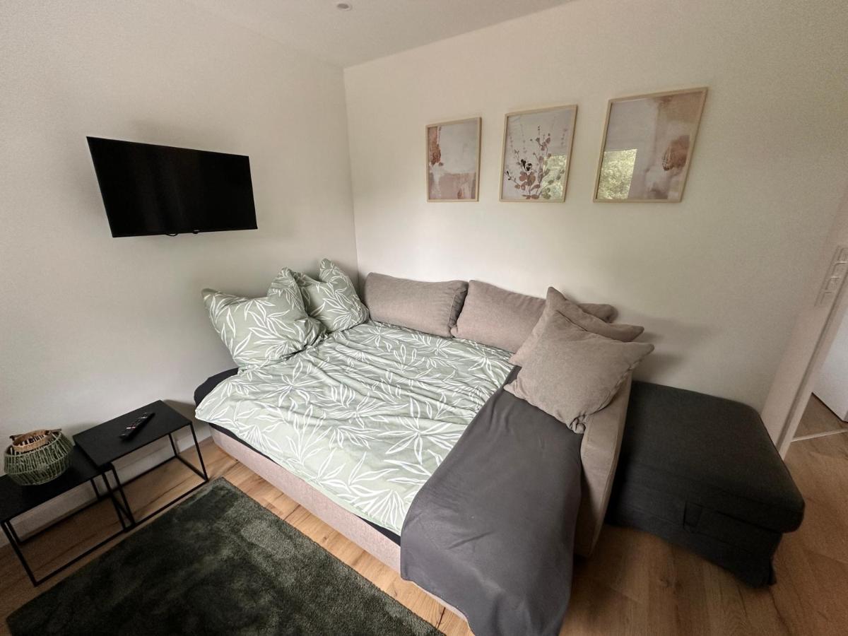 Stilvolle Ferienwohnung am Tillysee nahe Oldenburg - Housity