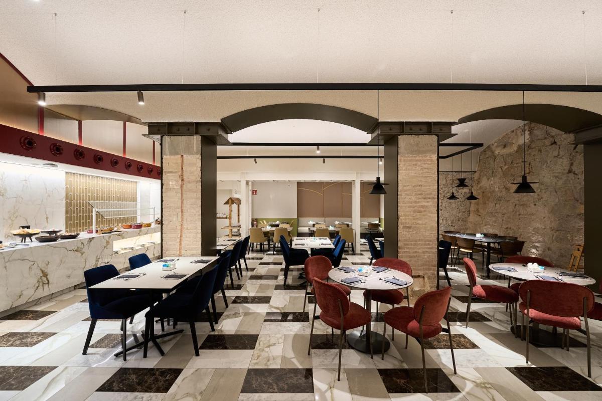 Un restaurante o sitio para comer en Catalonia Plaza Catalunya