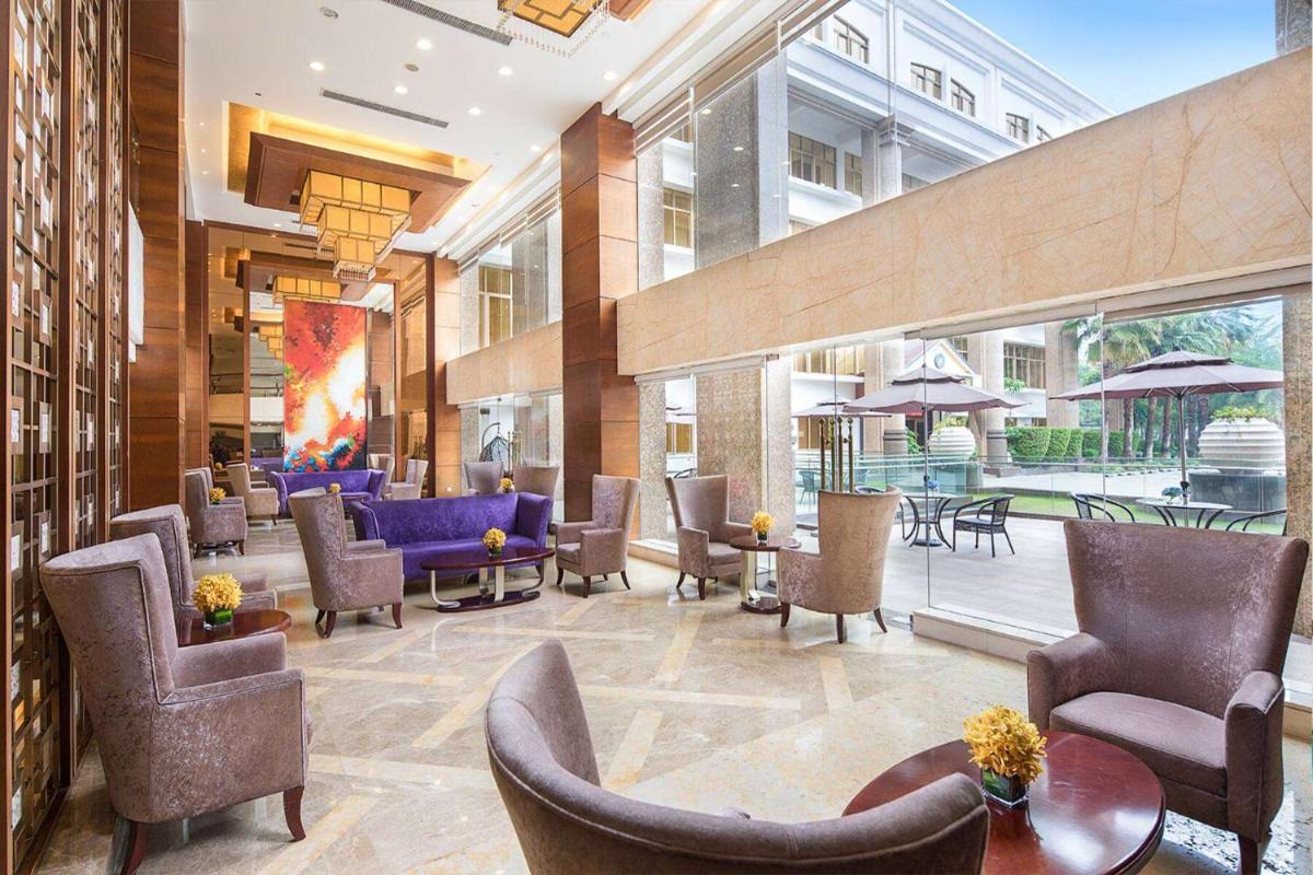 Ramada Shenzhen Baoan - Housity