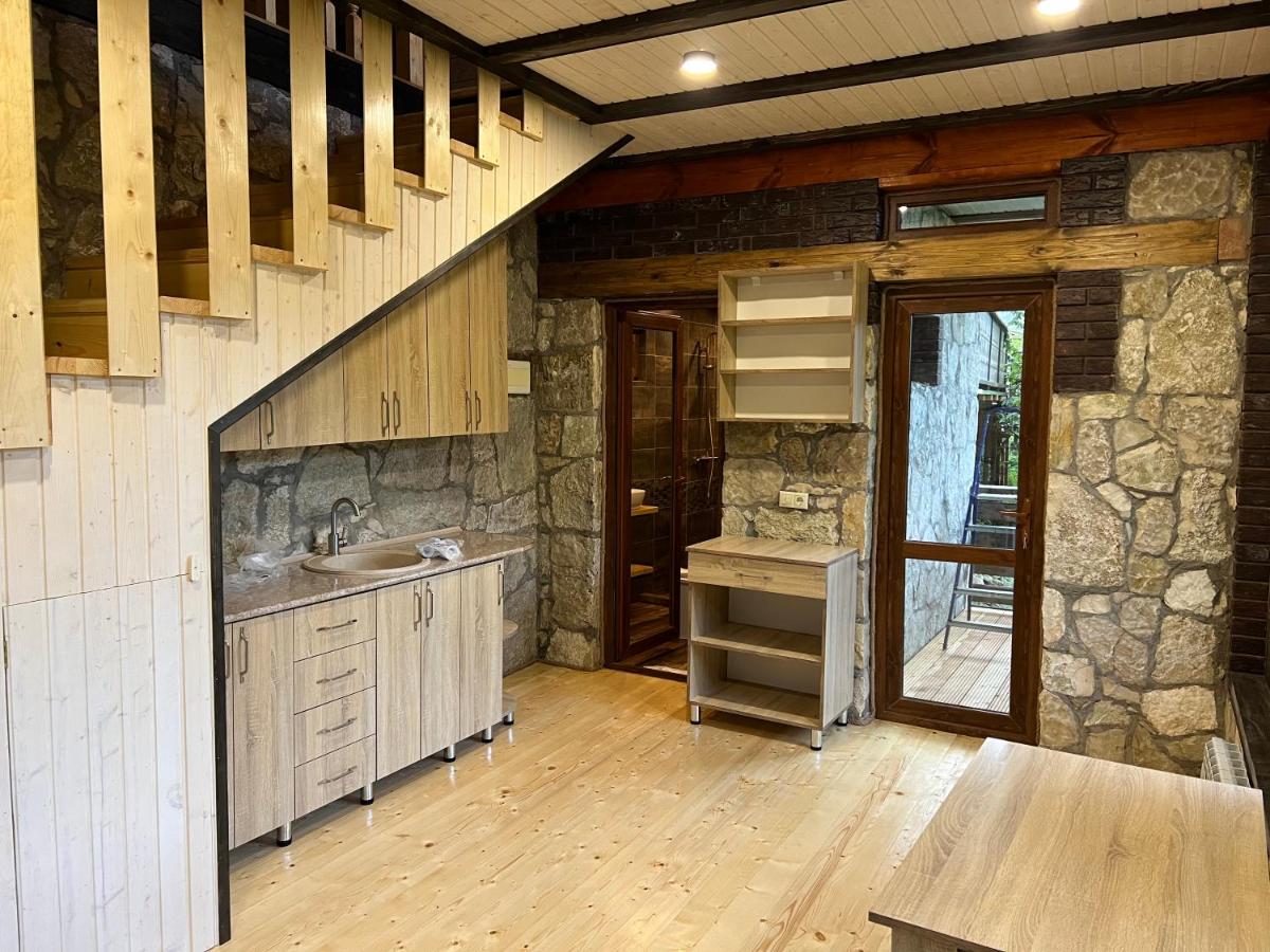 Balkonchik GuestHouse - Housity