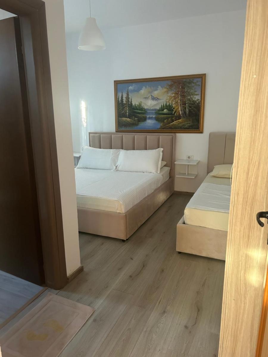 Villa B&E 2 - Housity