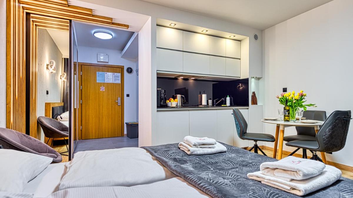 Apartament ZŁOTY Liść blisko Norweskiej Polany - 5D Apartamenty - Hizvo