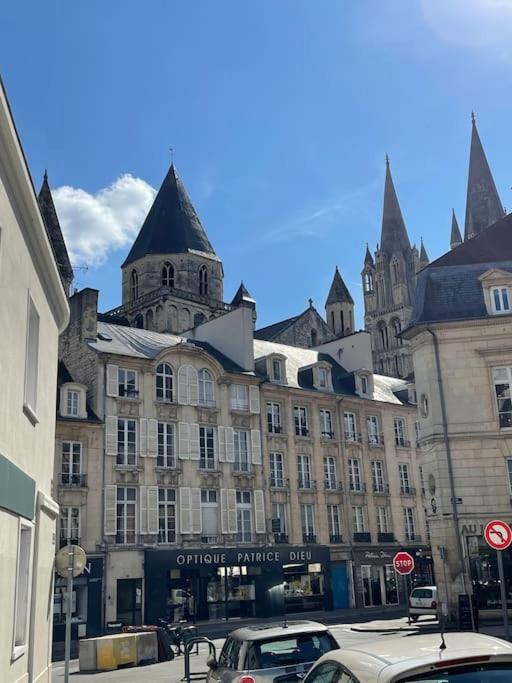 Studio au coeur du centre historique, vue unique - Housity