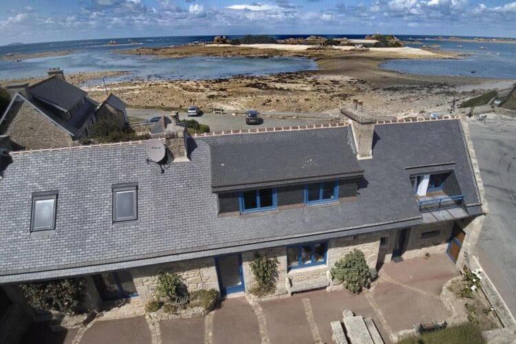 Breton holiday home with fantastic sea view - Housity