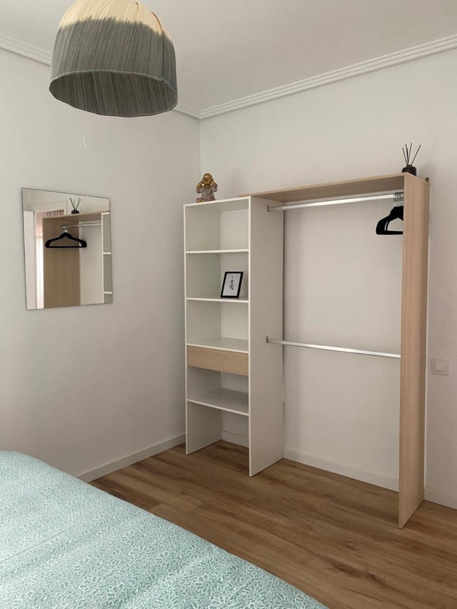 Apartamento luminoso y espacioso junto al Mediterraneo, WIFI - Housity