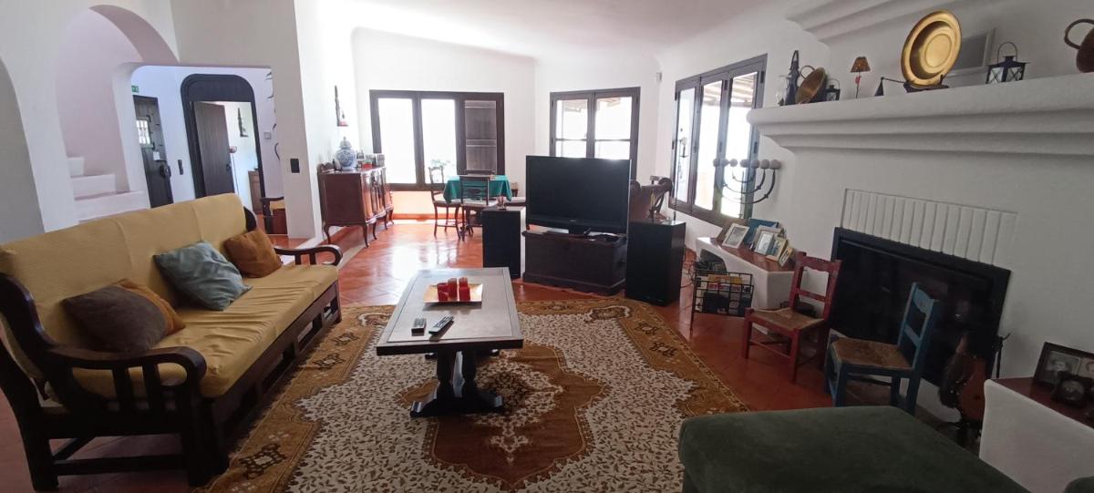Casa das Hortências By Alojamentos Vitinho - Vila Nova MIlfontes - Housity