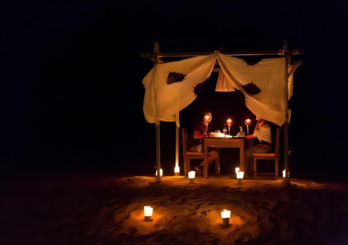 Top Desert Luxury Camp - Housity