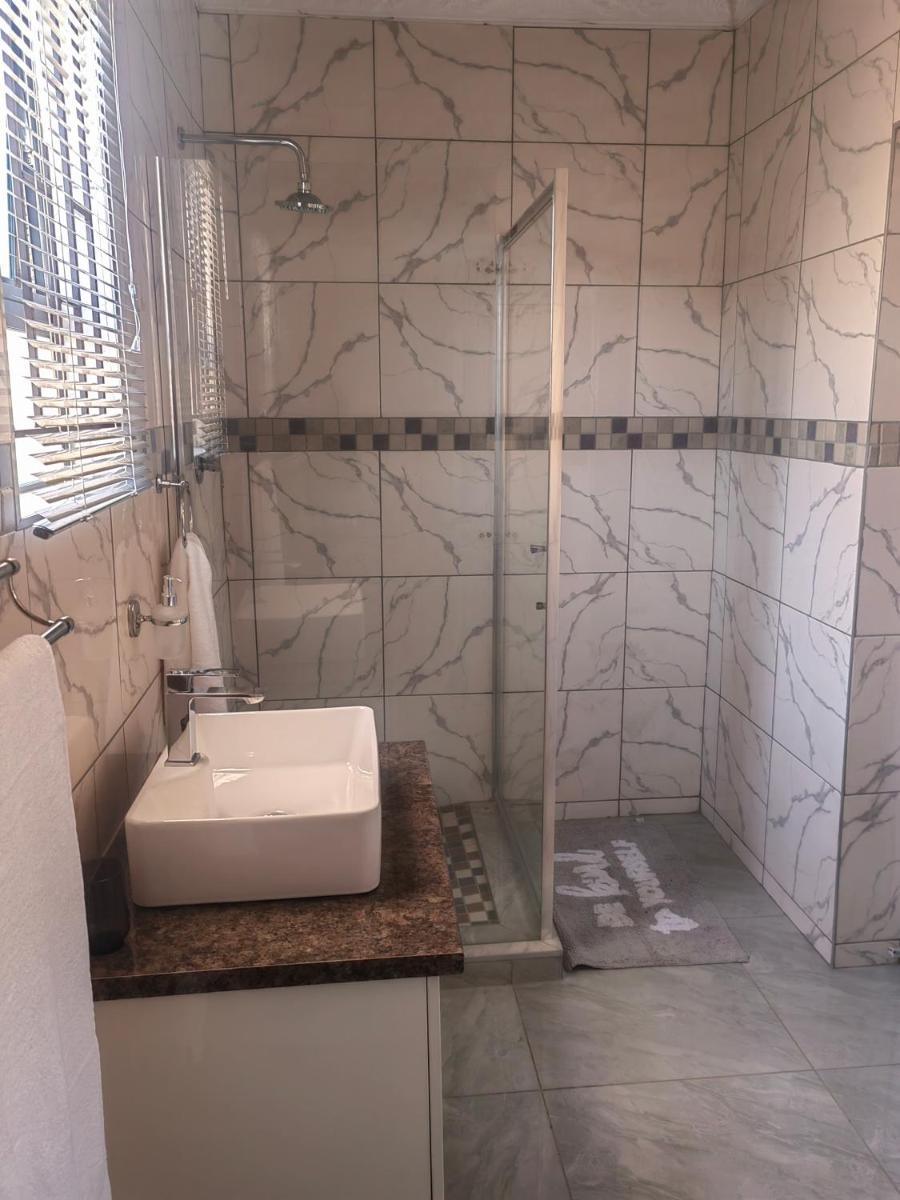 morning sun guesthouse - Housity