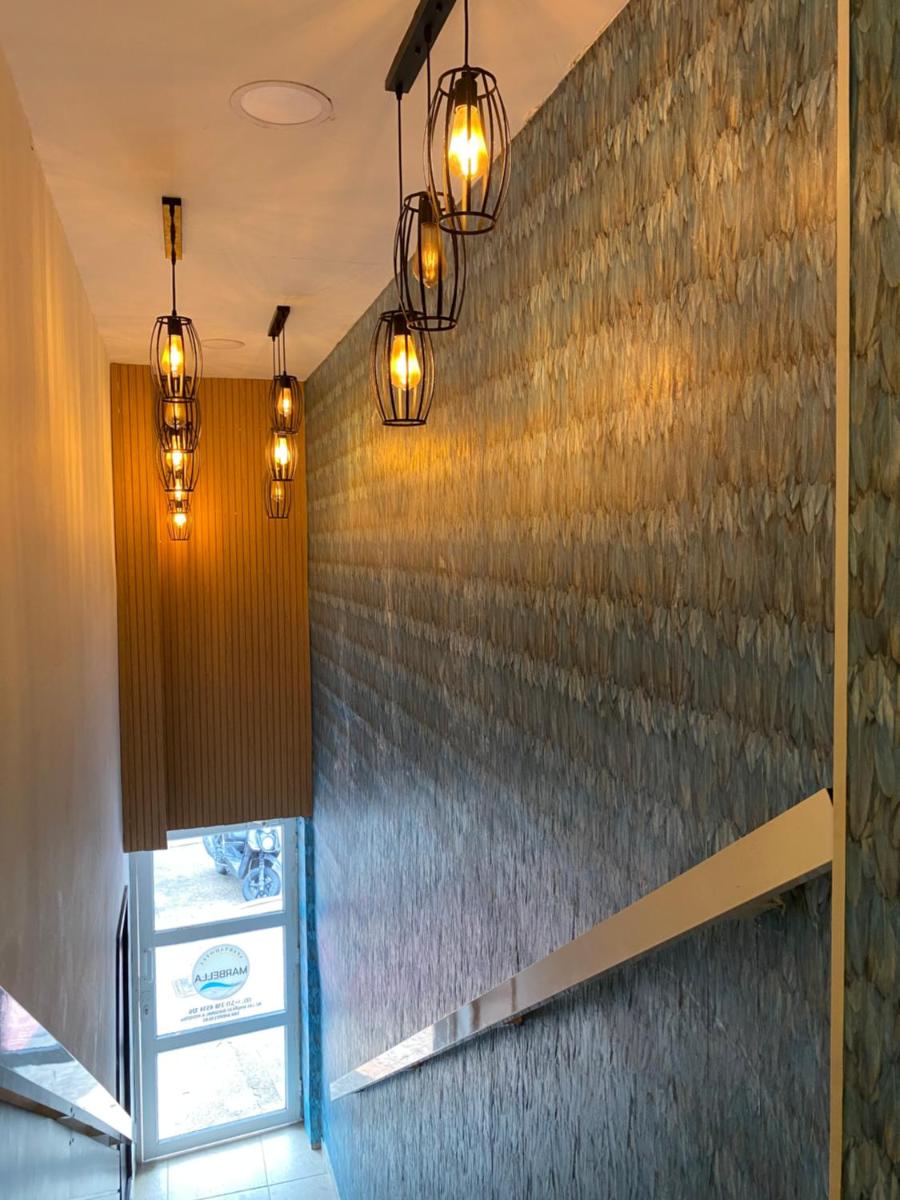 Apartahotel Marbella - Housity