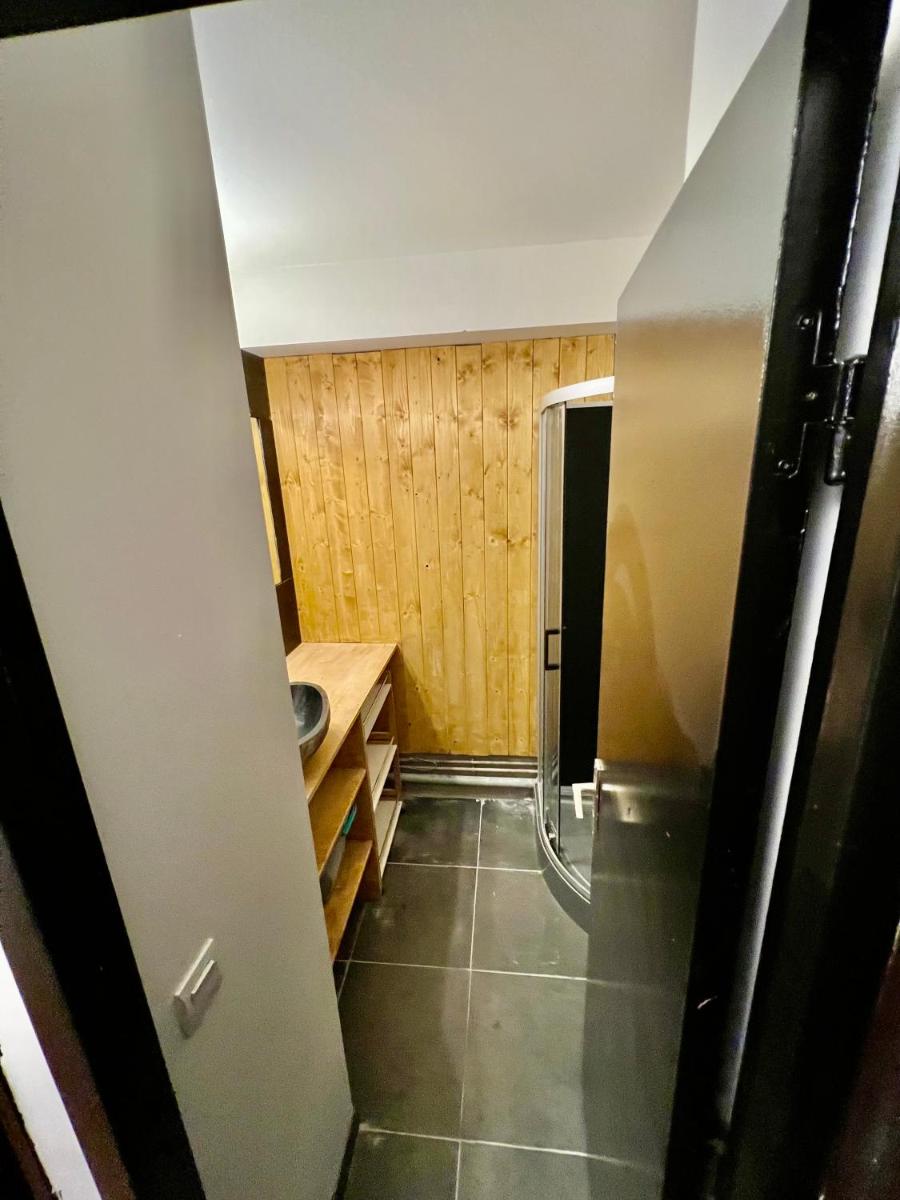 Studio mignon et chaleureux - Housity