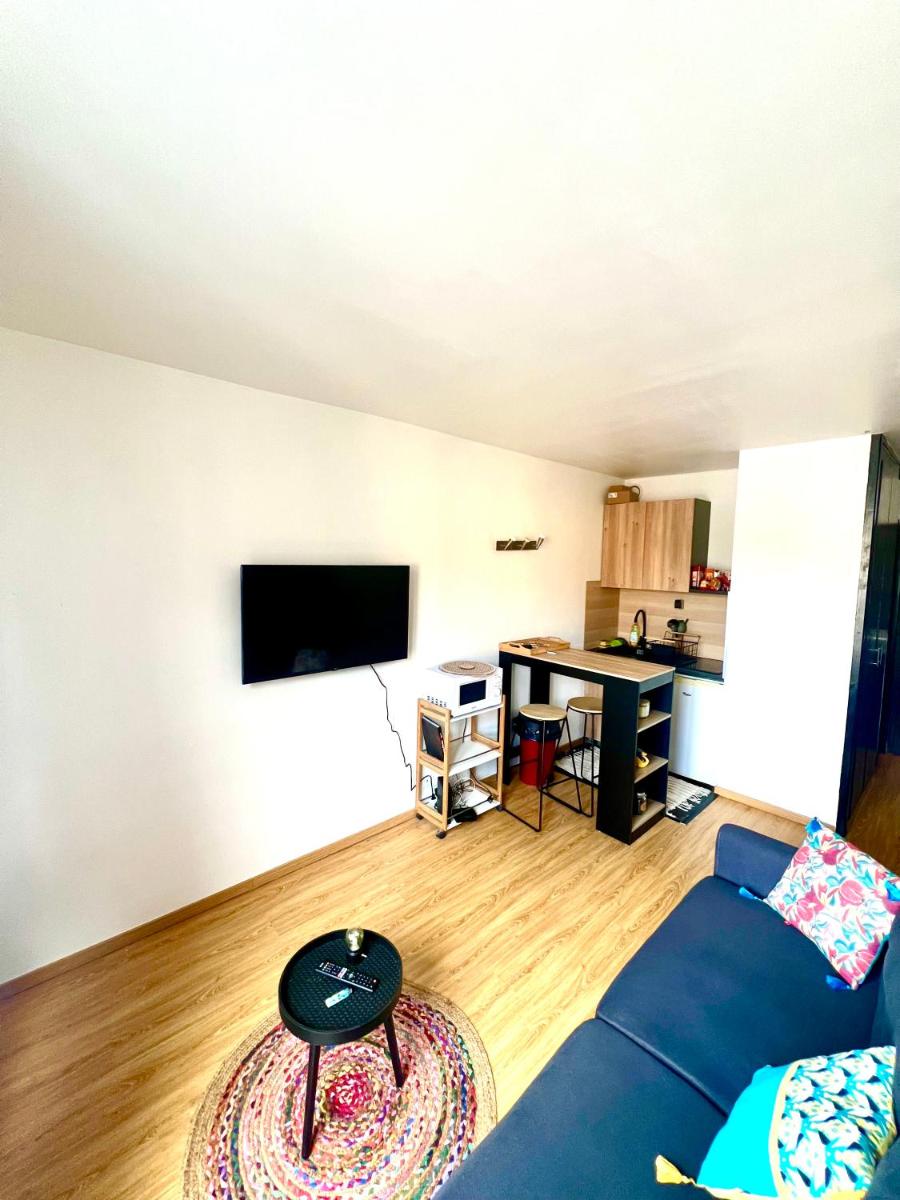 Studio mignon et chaleureux - Housity