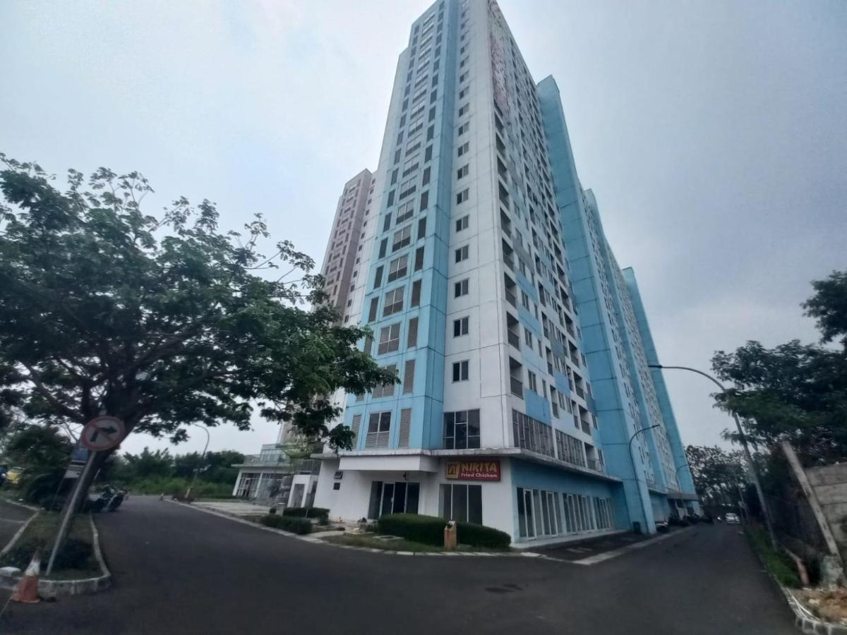OYO 94036 Apartement Sentraland By Helen Mangement - Housity