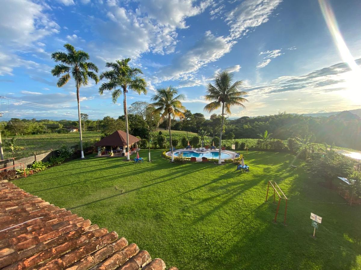 Finca hotel los cocos - Housity