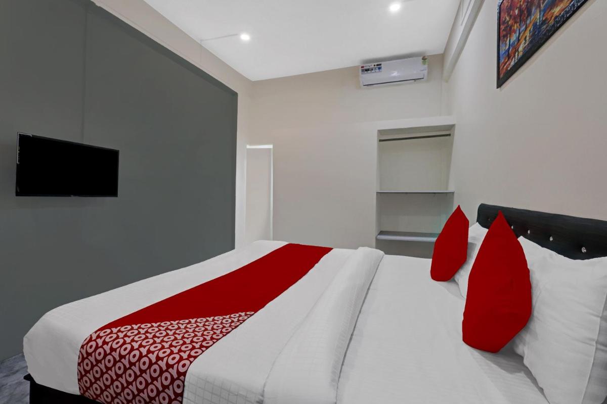 OYO Hotel Trigon - Housity